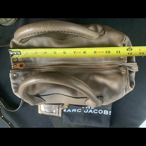 Marc Jacobs Leather Handbag - Picture 6 of 9